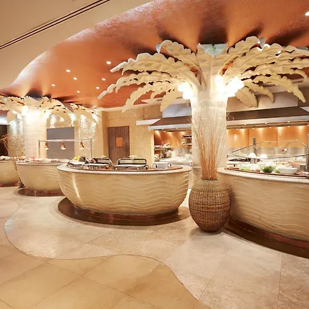 Insotel Fenicia Prestige & Santa Eularia des Riu