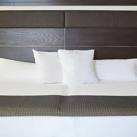 Insotel Fenicia Prestige & Santa Eularia des Riu
