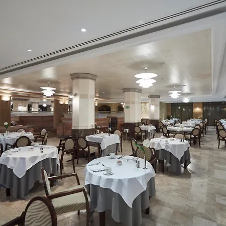 Insotel Fenicia Prestige & Santa Eulària des Riu