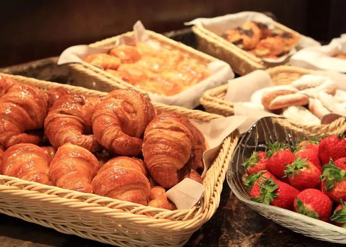 因索特尔芬尼西亚名誉套房酒店和spa 酒店 5*