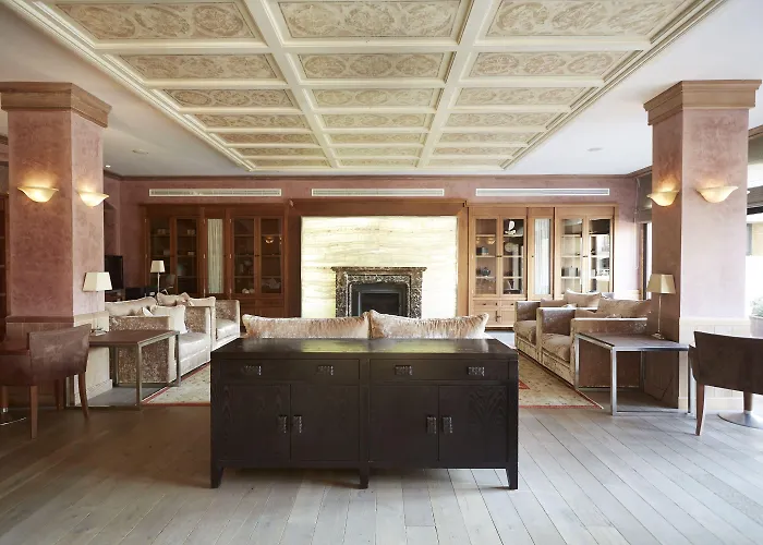 Insotel Fenicia Prestige & 산타 에우랄리아 데 리오